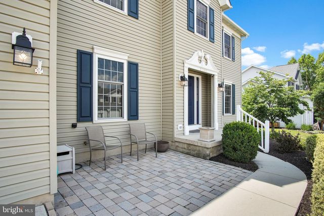 2140 CANTERBURY DR., Mechanicsburg, PA 17055