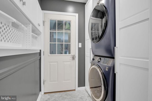 2140 CANTERBURY DR., Mechanicsburg, PA 17055