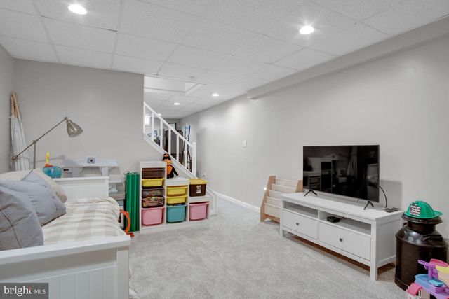 2140 CANTERBURY DR., Mechanicsburg, PA 17055