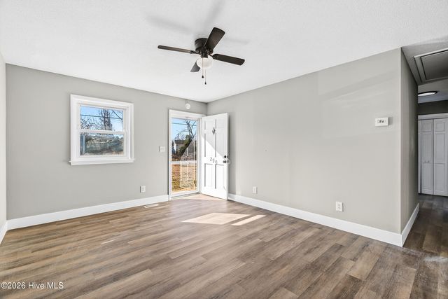 290 Cow Horn Road, Richlands, NC 28574