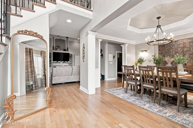 5500 Valley Park Dr, Louisville, KY 40299