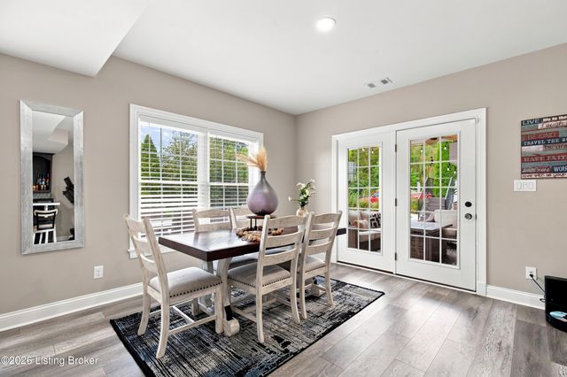 5500 Valley Park Dr, Louisville, KY 40299