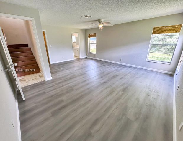 8670 Bridle Path Ct 111A, Davie, FL 33328