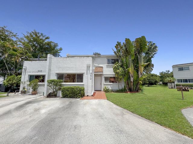 8670 Bridle Path Ct 111A, Davie, FL 33328