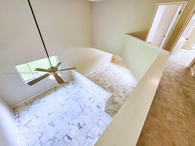 8670 Bridle Path Ct 111A, Davie, FL 33328