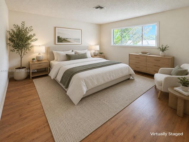 8670 Bridle Path Ct 111A, Davie, FL 33328