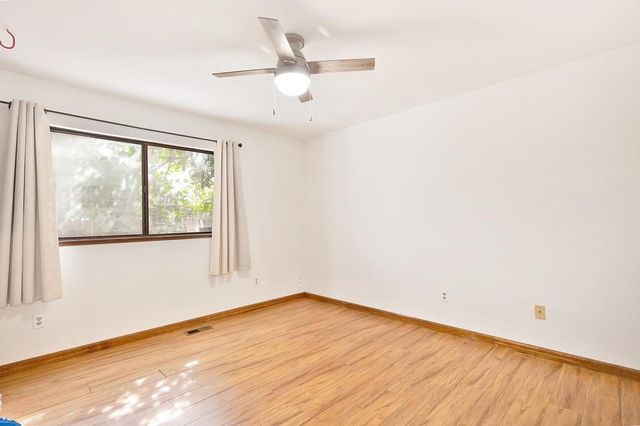 487 Twin River Way, Sacramento, CA 95831