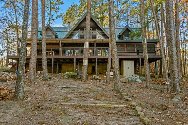 35 Sunshine Point, Greers Ferry, AR 72067