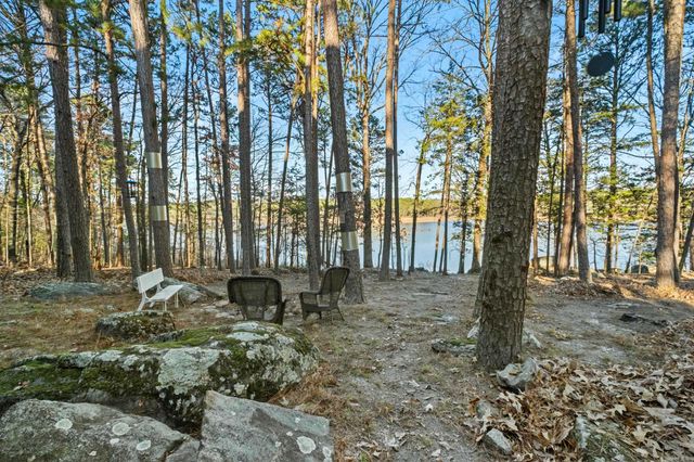 35 Sunshine Point, Greers Ferry, AR 72067