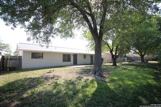 9415 Gold Hill, San Antonio, TX 78245