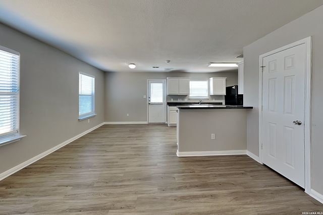 11106 Indian Canyon, San Antonio, TX 78252