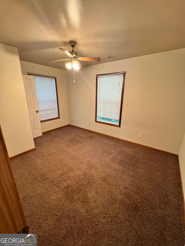 112 Price Lane, Dahlonega, GA 30533