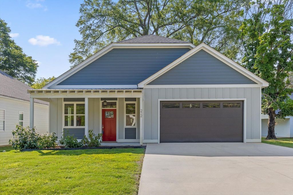 212 Mcbrien Road, Chattanooga, TN 37411