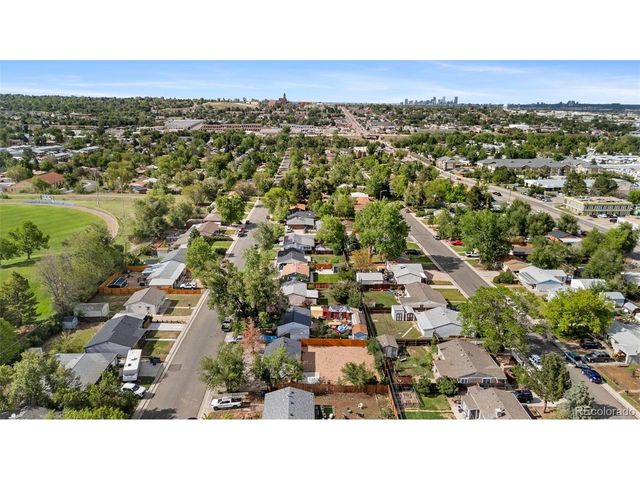 3980 S Hazel Ct, Englewood, CO 80110