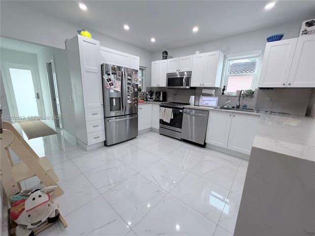 360 SW 20th Road, Miami, FL 33129