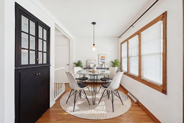 2317 Washington Lane, Davenport, IA 52804