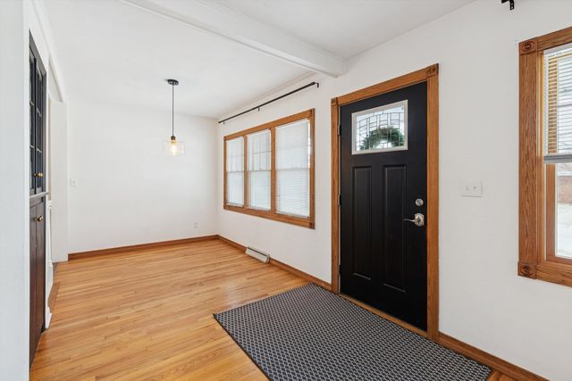 2317 Washington Lane, Davenport, IA 52804