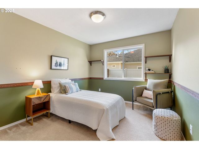 3 SHADY OAK Ln, North Bonneville, WA 98639