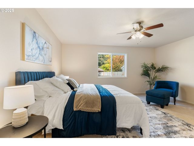 3 SHADY OAK Ln, North Bonneville, WA 98639