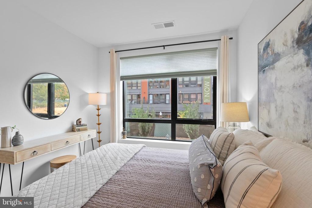 Image 18 of property listing at 7175 12TH ST NW #214, Washington, DC 20012