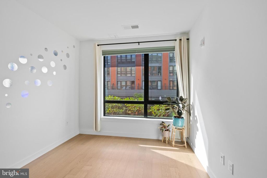 Image 23 of property listing at 7175 12TH ST NW #214, Washington, DC 20012