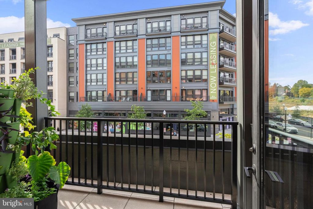 Image 27 of property listing at 7175 12TH ST NW #214, Washington, DC 20012