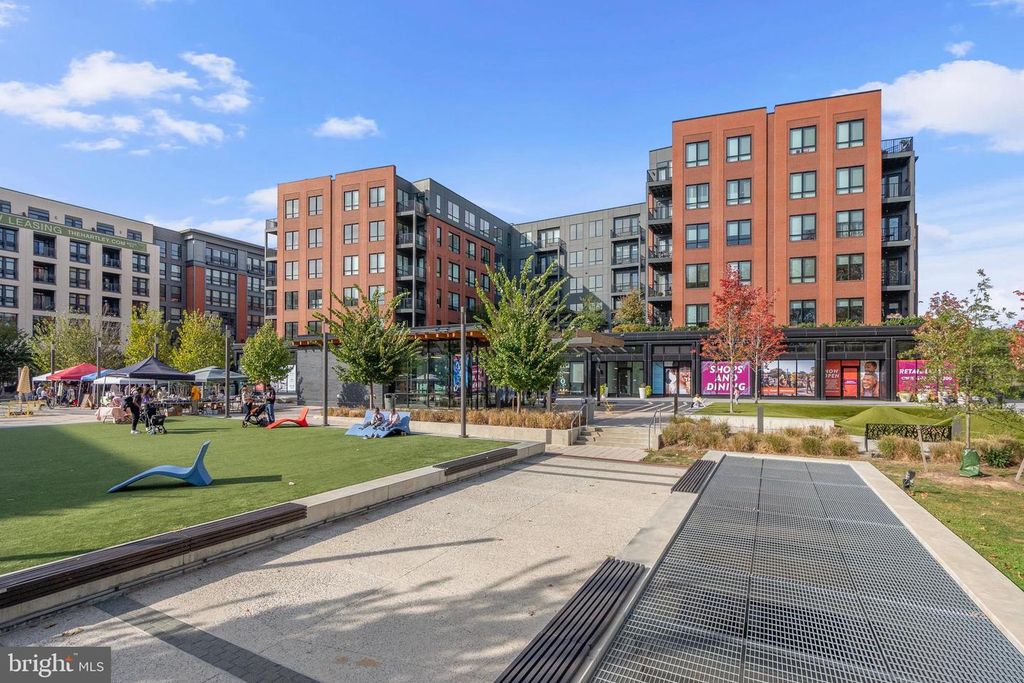 Image 45 of property listing at 7175 12TH ST NW #214, Washington, DC 20012