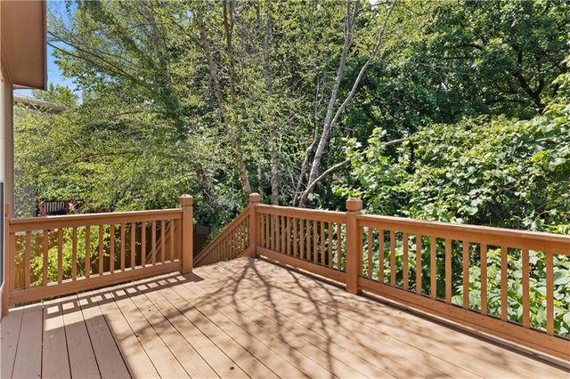 2332 S 24th Street, Leavenworth, KS 66048