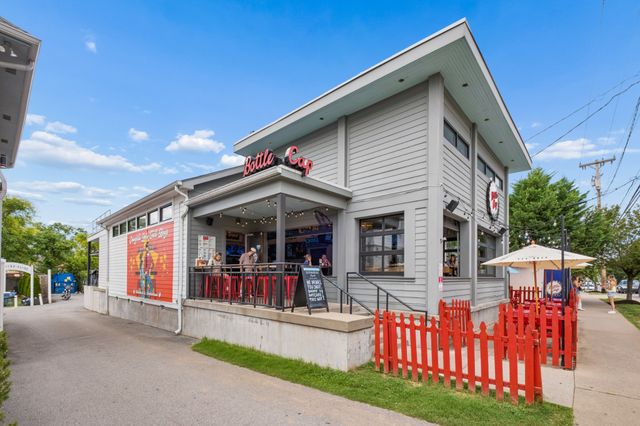 1001 Caldwell Ave, Nashville, TN 37204