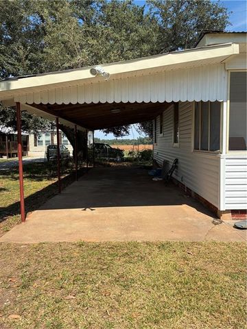 169 BIG BEND Road, Moreauville, LA 71355