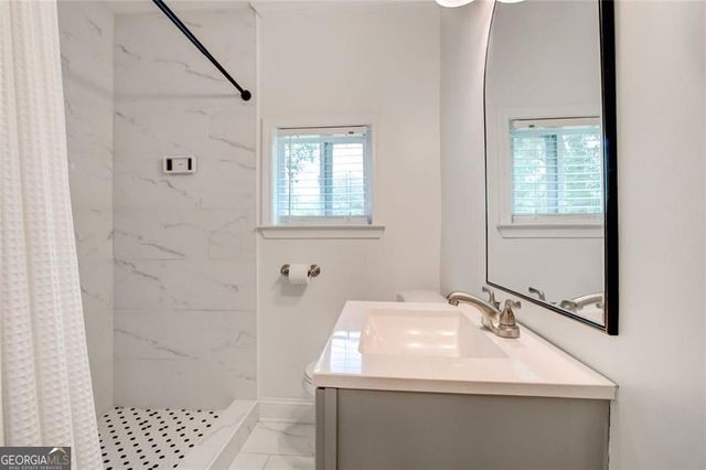 1821 Clearwater Drive SE, Marietta, GA 30067