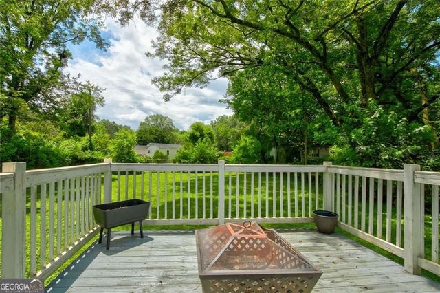 1821 Clearwater Drive SE, Marietta, GA 30067