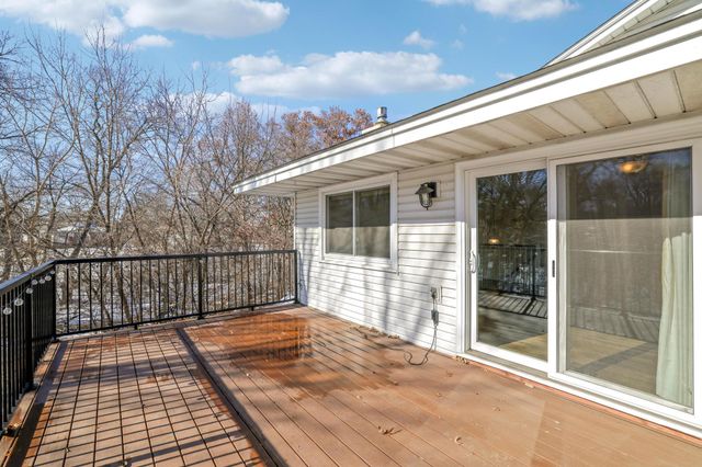 2305 E 122nd Street, Burnsville, MN 55337