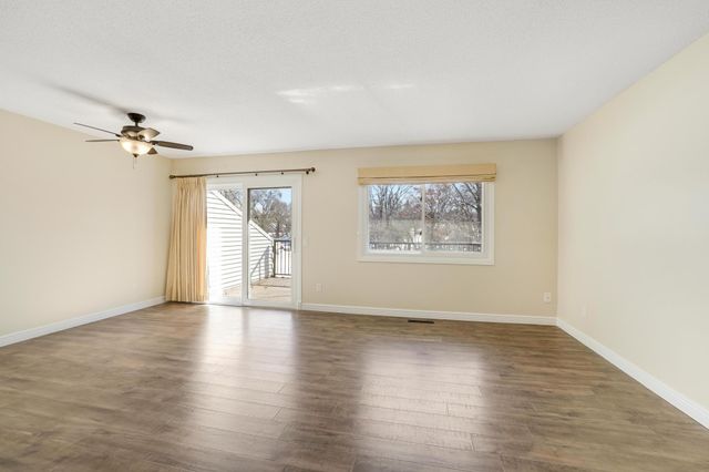 2305 E 122nd Street, Burnsville, MN 55337