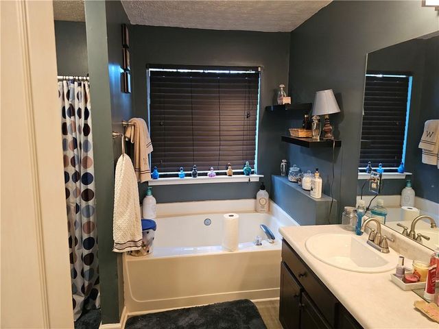 3536 Stonefield Court, Rex, GA 30273