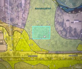 000 Ruth Ct, Milton, FL 32583