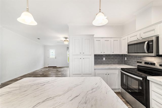 9715 SW 30TH TERRACE, Ocala, FL 34476