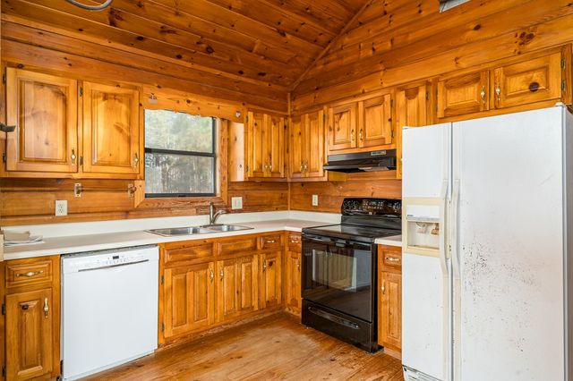 2515 Camp Branch Road, Ellijay, GA 30540