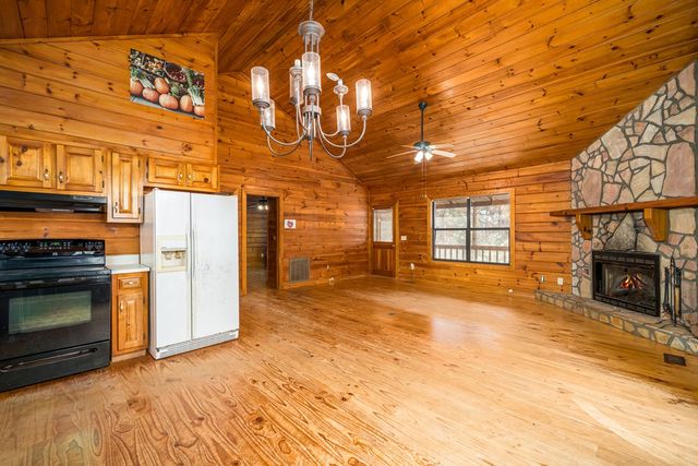 2515 Camp Branch Road, Ellijay, GA 30540