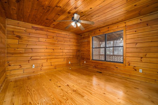 2515 Camp Branch Road, Ellijay, GA 30540