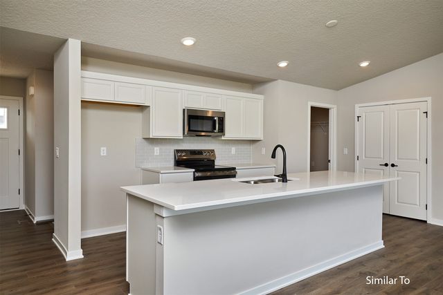 3013 Myron Street, Norwalk, IA 50211