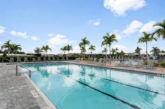 15250 SUNNY DAY DRIVE, Bradenton, FL 34211