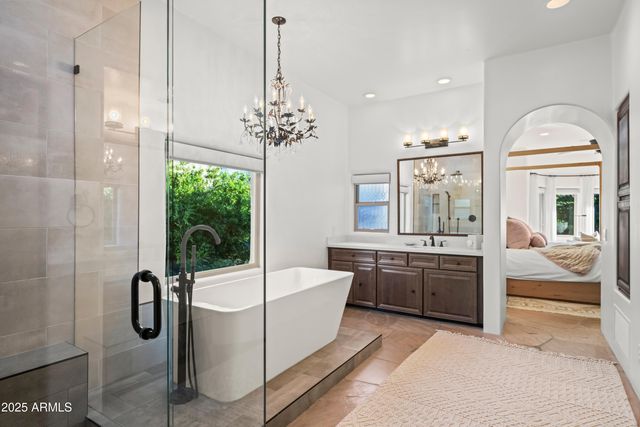 10947 E SUTHERLAND Way, Scottsdale, AZ 85262