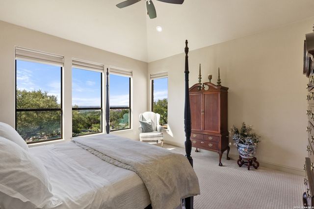 531 COPPER CRST, New Braunfels, TX 78132