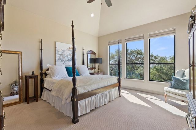 531 COPPER CRST, New Braunfels, TX 78132