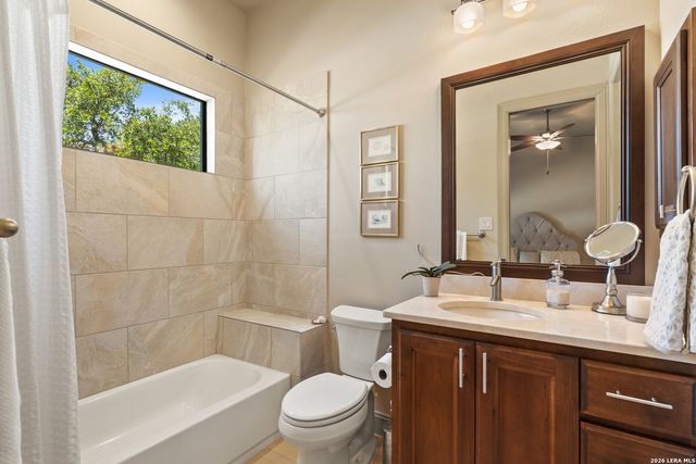 531 COPPER CRST, New Braunfels, TX 78132
