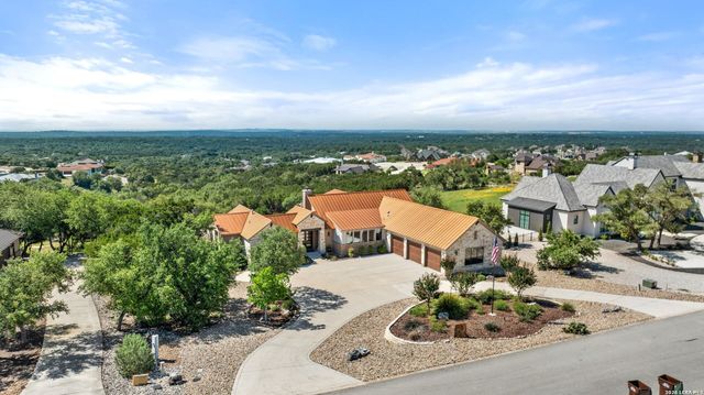 531 COPPER CRST, New Braunfels, TX 78132