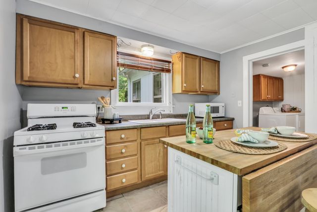 13701 Wadsworth Road, Wadsworth, IL 60083