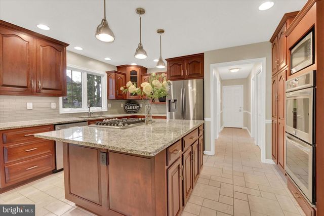 1315 CARRIAGE HOUSE RD, Middletown, PA 17057