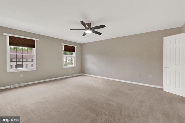 1315 CARRIAGE HOUSE RD, Middletown, PA 17057